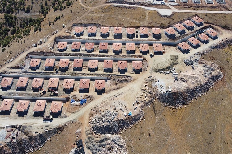 Malatya'da yıl sonunda 6 bin kırsal konut teslim edilecek