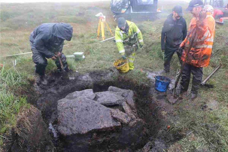 4 bin yıllık "çarpıcı" oda mezar keşfedildi