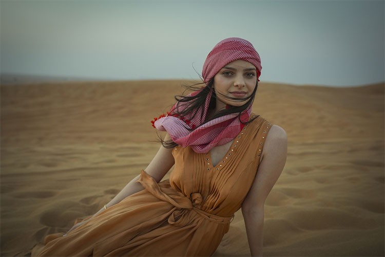 Dubai çöl safarisiyle kum tepelerinde heyecanlı yolculuk