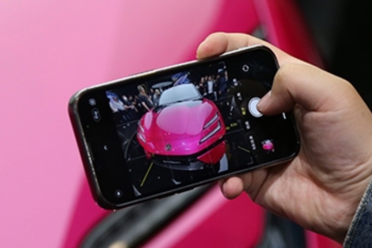 Biden yönetimi Çin menşeli elektrikli araçlara yönelik tarifeleri artırmayı değerlendiriyor