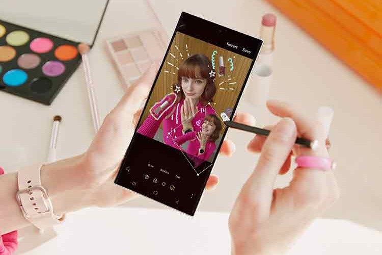 Samsung, Türkiye'de satışları ikiye katladı