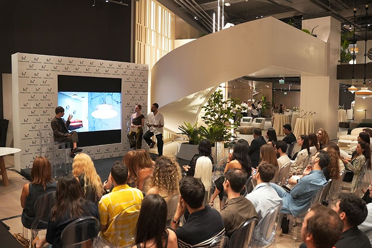 House of Icons (Hi) Skyland HOM'da kapılarını açtı