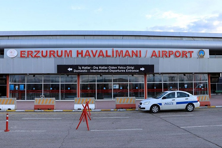 Turizmciler, Erzurum'a uçak seferlerinin artırılmasını istiyor