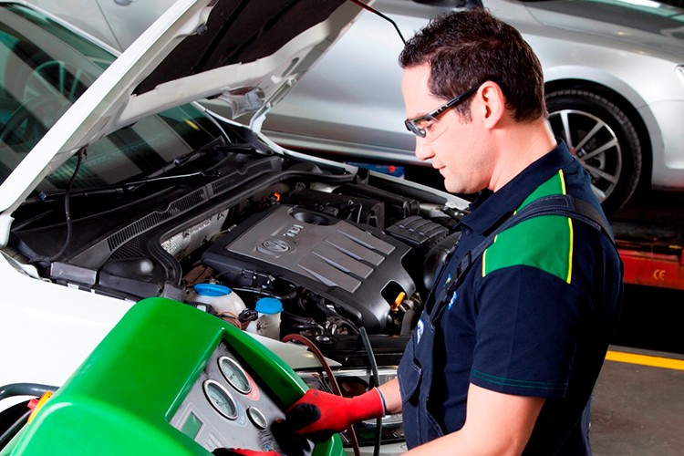 Euromaster'da Tatil Öncesi Klima Gazı Dolumu 299 TL