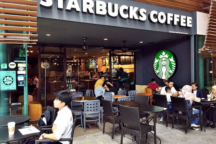 Malezya'da Starbucks'ın satışları, yüzde 36 azaldı