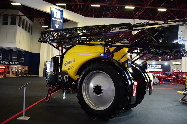 Traktör, Tarım Makineleri, Ekipmanları ve Teknolojileri Fuarı başladı