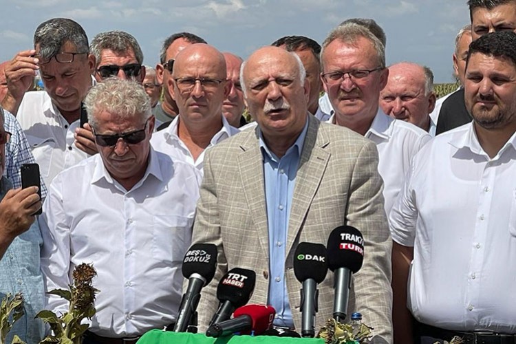 "Çiftçilerimize kuraklık yardımının yapılması lazım"