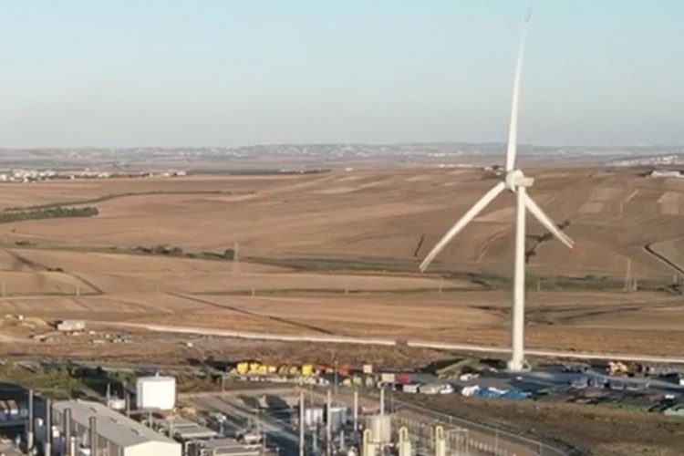 Silivri ve Tuz Gölü'ndeki doğal gaz depolama tesisleri enerjisini yenilenebilir kaynaklardan alıyor