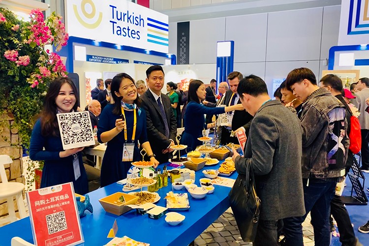 EİB, Çin'de Türk ihracatını vitrine çıkarıyor