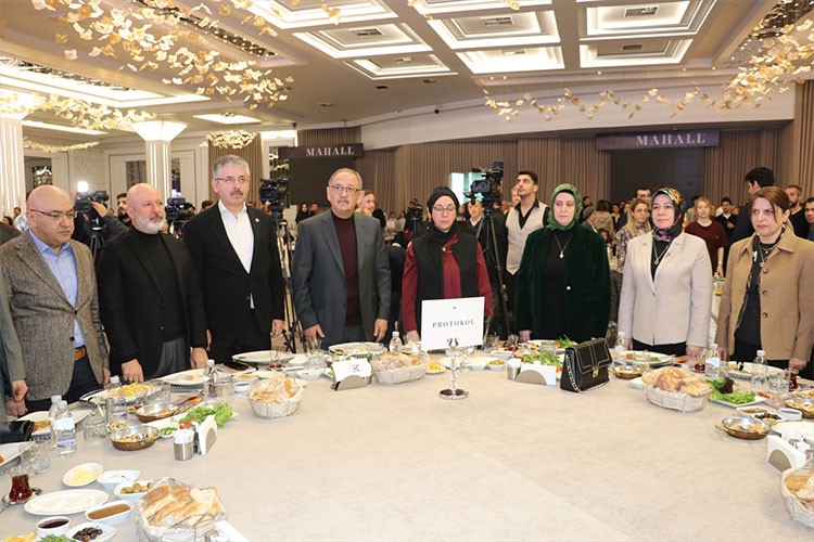 Kanser hastası çocuklar yararına kahvaltı düzenlendi