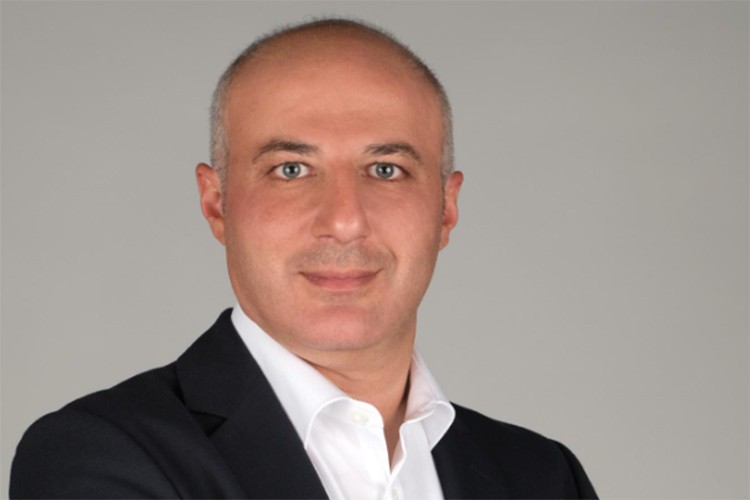 Metro finans yönetiminde bayrak değişimi