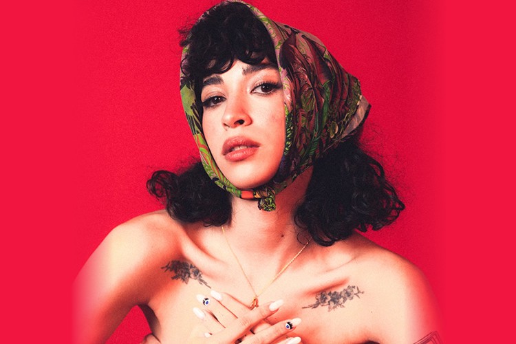 KARDELEN 12 Mayıs'ta %100 Studio'da