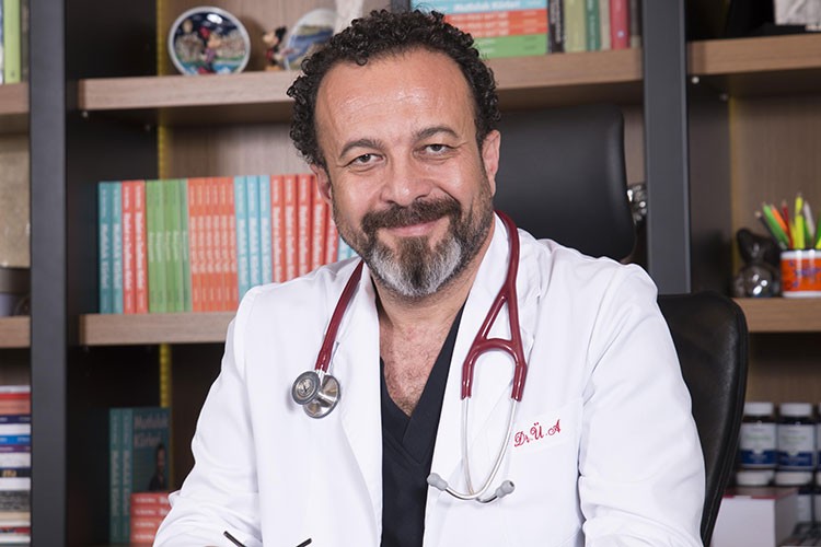 Kanseri şekerle besliyoruz