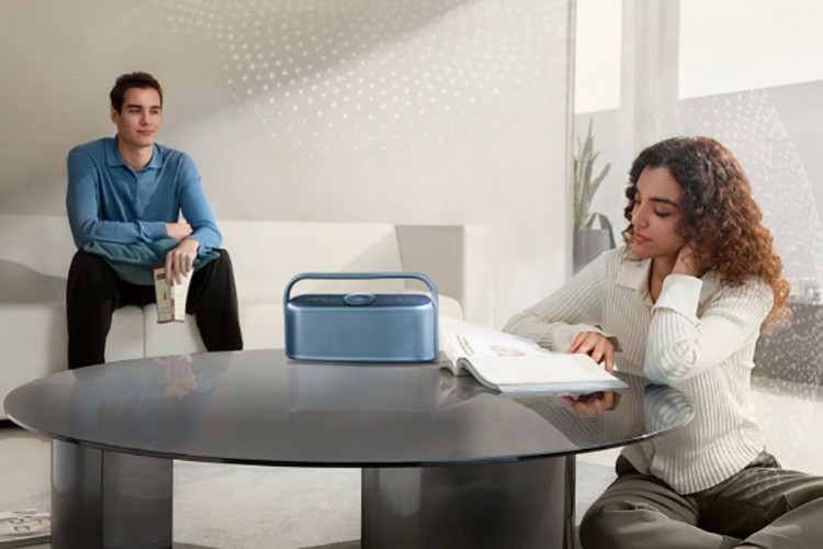 Dünyanın ilk taşınabilir Hi-Fi Spatial Audio hoparlörü