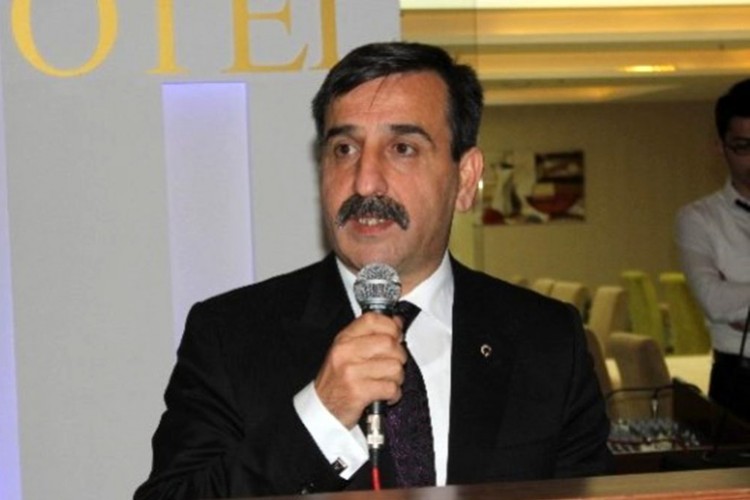 Türkiye Kamu-Sen memurlar için 1000 lira ek zam istedi