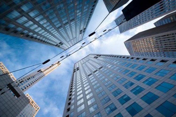 Cazibe merkezine dönüşen şirketler beyin göçüne geçit vermiyor