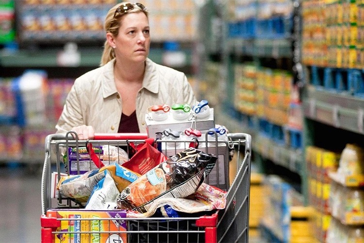 ABD'de tüketici güveni aşağı yönlü revize edildi