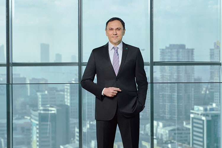 Türkiye Finans Emekli Maaş Promosyon Kampanyası'nı yeniledi