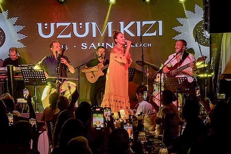 Bodrum'da arabesk rüzgarı