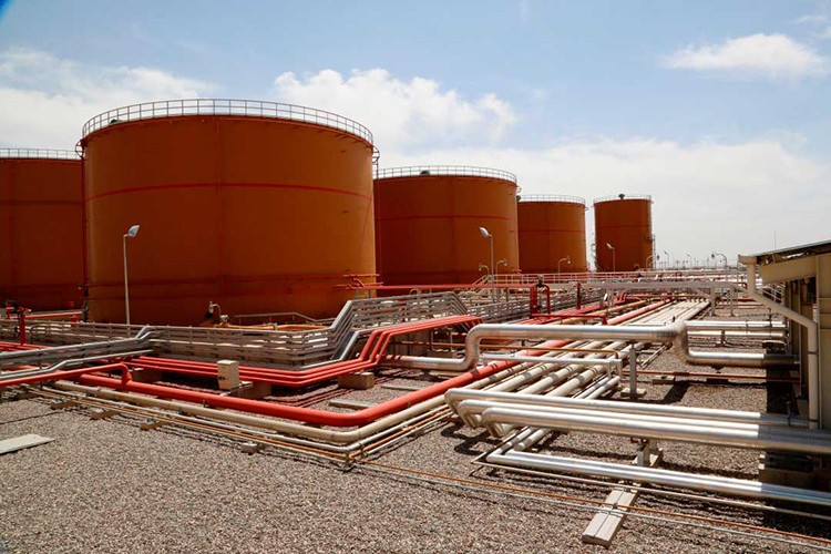 Petrol haftanın son gününe sert yükselişle baladı