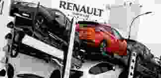 Renault da Rusya'daki faaliyetlerini askıya aldı