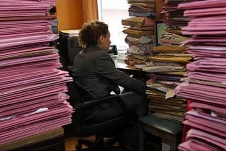 Hakem heyetlerine erteleme