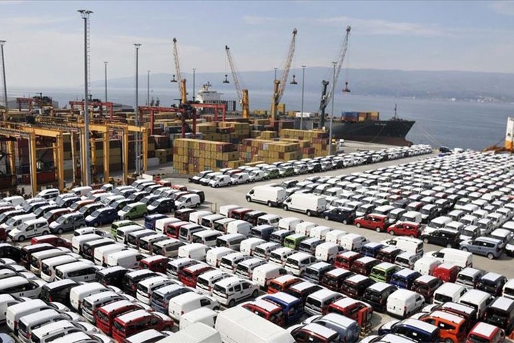 Sakarya'dan 8 ayda 130 bin 25 taşıt ihracatı