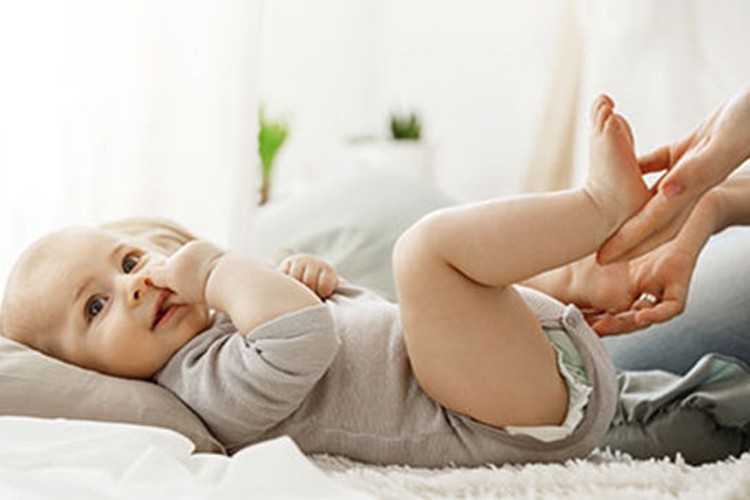 Bebeklerde inmemiş testis tedavisinde geç kalınmamalı