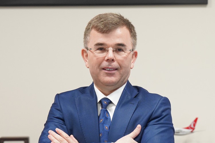 PAZAR PAYI İLE GÜÇLÜ BİR PERFORMANS SERGİLİYOR