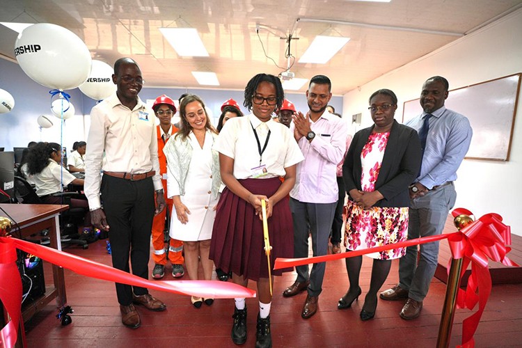 Tek Dünya Karadeniz Vakfı'ndan Guyana'da teknik eğitime destek