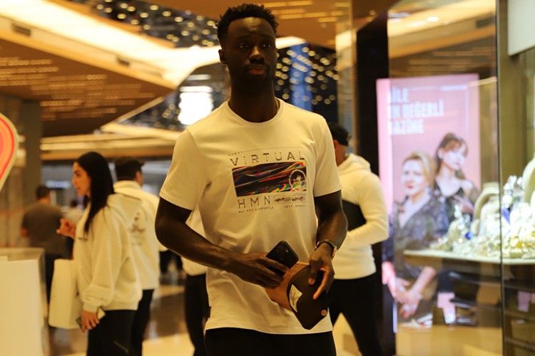 Davidson Sanchez ilgi odağı