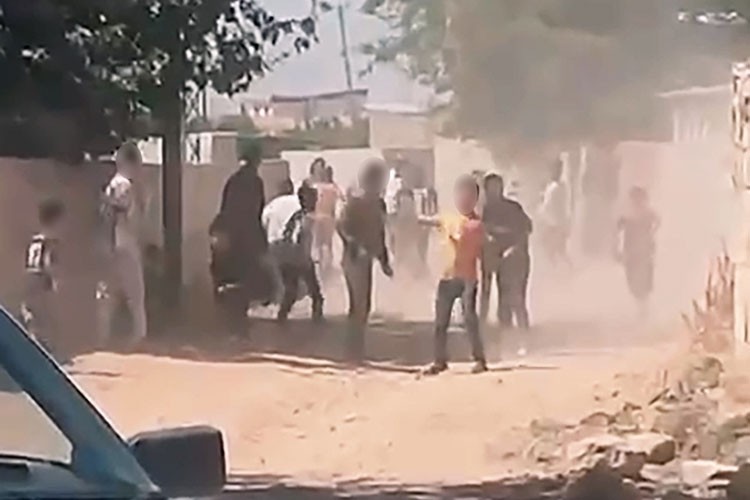 Şanlıurfa'da kaçak elektrik denetim ekibine müdahale