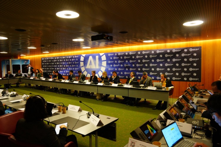 Turkcell, yapay zeka vizyonunu Cenevre'de dünya ile paylaştı