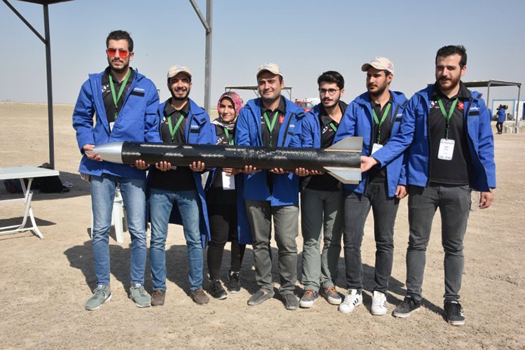 Teknoloji tutkunları yarışıyor