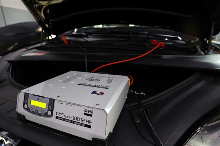 Batarya elektrikli araç bakım onarımcısı ile hibrit araç bakım onarımcısı ulusal yeterlilikleri yayımlandı