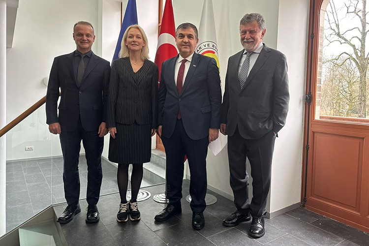 BİT Sektöründeki İşbirliğinin Geliştirilmesi raporu paylaşıldı