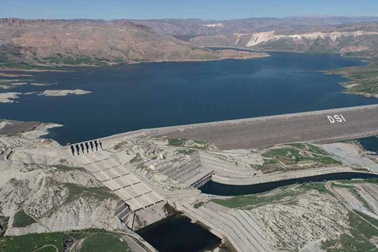 Ilısu Barajı'ndan ülke ekonomisine 31 milyar liralık katkı