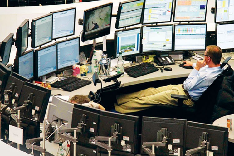 Global borsalarda karışık işlemler