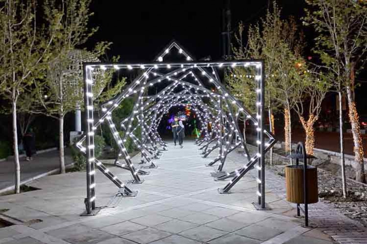 Tahran'da nevruz ve ramazan birlikte kutlandı