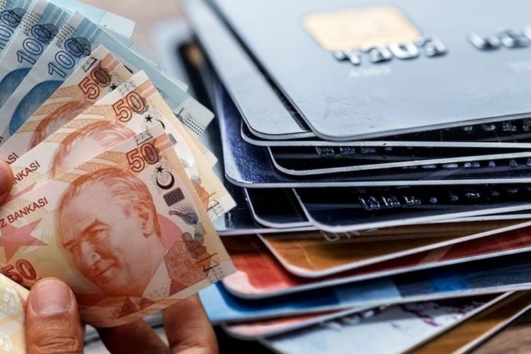 Kamu bankalarının yönetim kurulu üyelerine kredi sınırlaması