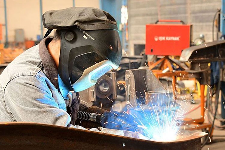 Kapasite kullanım oranı nisanda yüzde 74,3 oldu