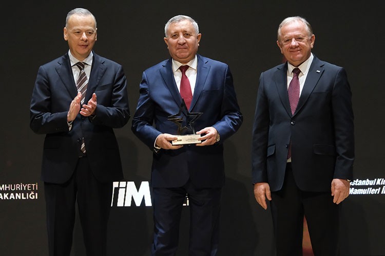 World Medicine, üst üste 3'üncü kez ilaç ihracatı şampiyonu