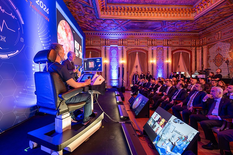 Turkcell 5G ile 1500 kilometreden tıbbi operasyon