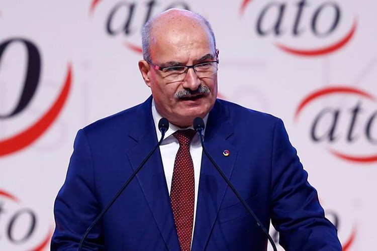 Tüccar çekten çekiniyor