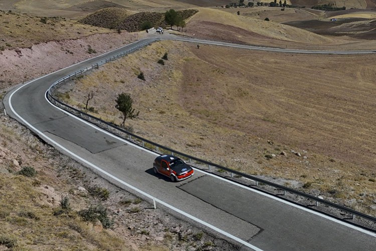 Otomobil sporlarında tırmanma yarışı Ankara'da yapıldı