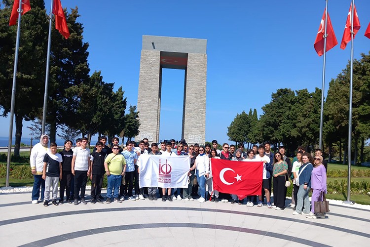 Binlerce Keçiörenli genç Çanakkale ruhunu yaşıyor