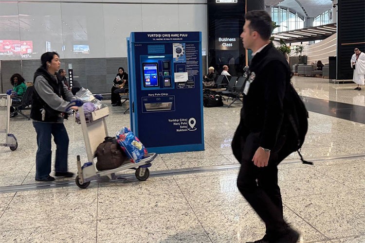 Hava yolu şirketlerinden yurt dışı harç pulu uyarısı