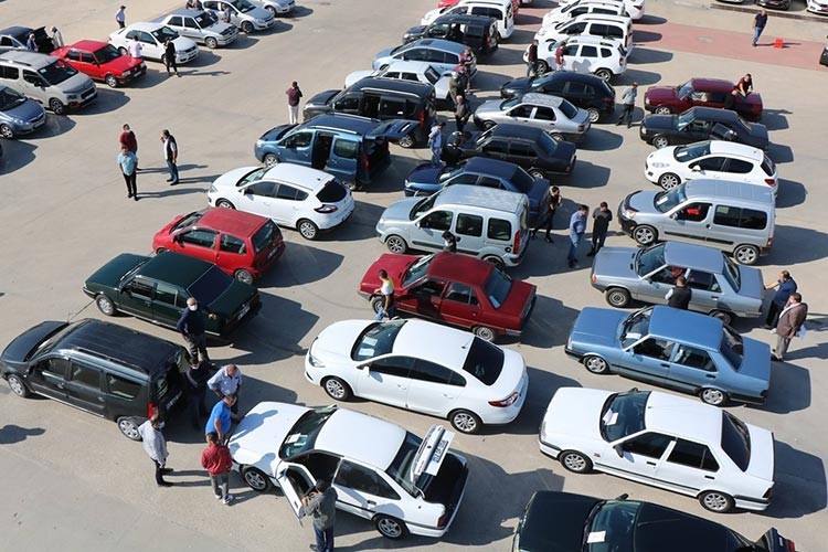 İkinci el araç satışlarında sınırlı daralma