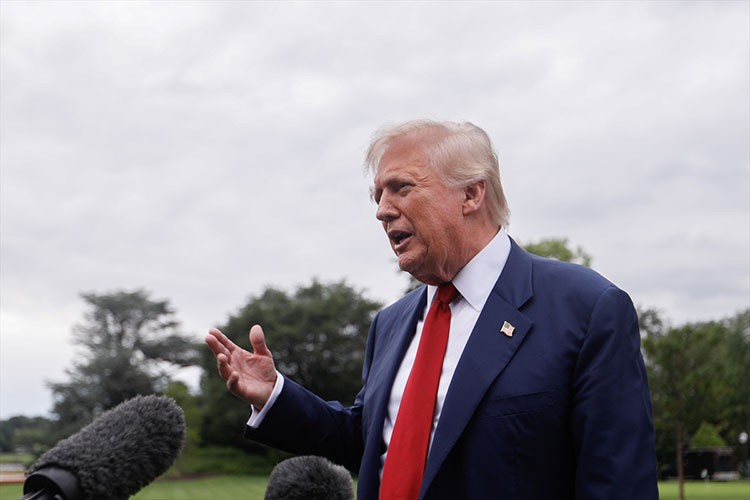 Trump'tan çiftçilere 12 milyar dolarlık destek paketi