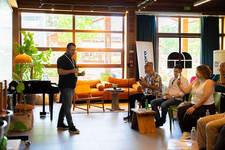 Simpravan'la teknolojiyi sahaya taşıyor